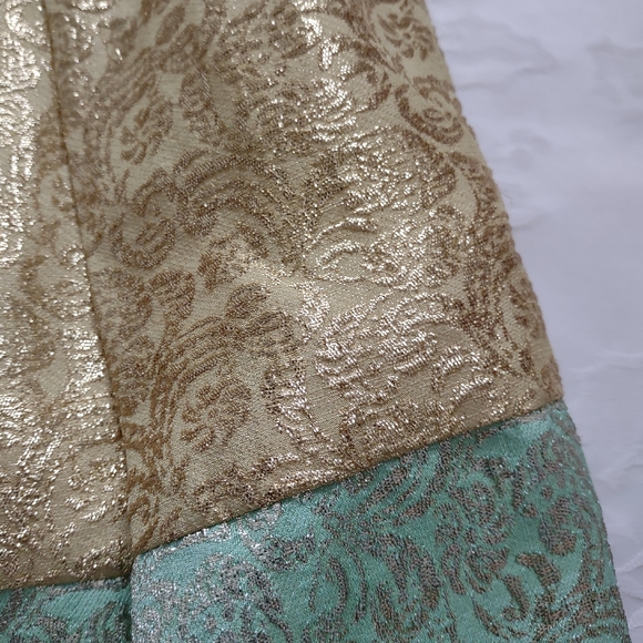 Gold metallic brocade belted dress Old Hollywood style - Picture 13 of 15